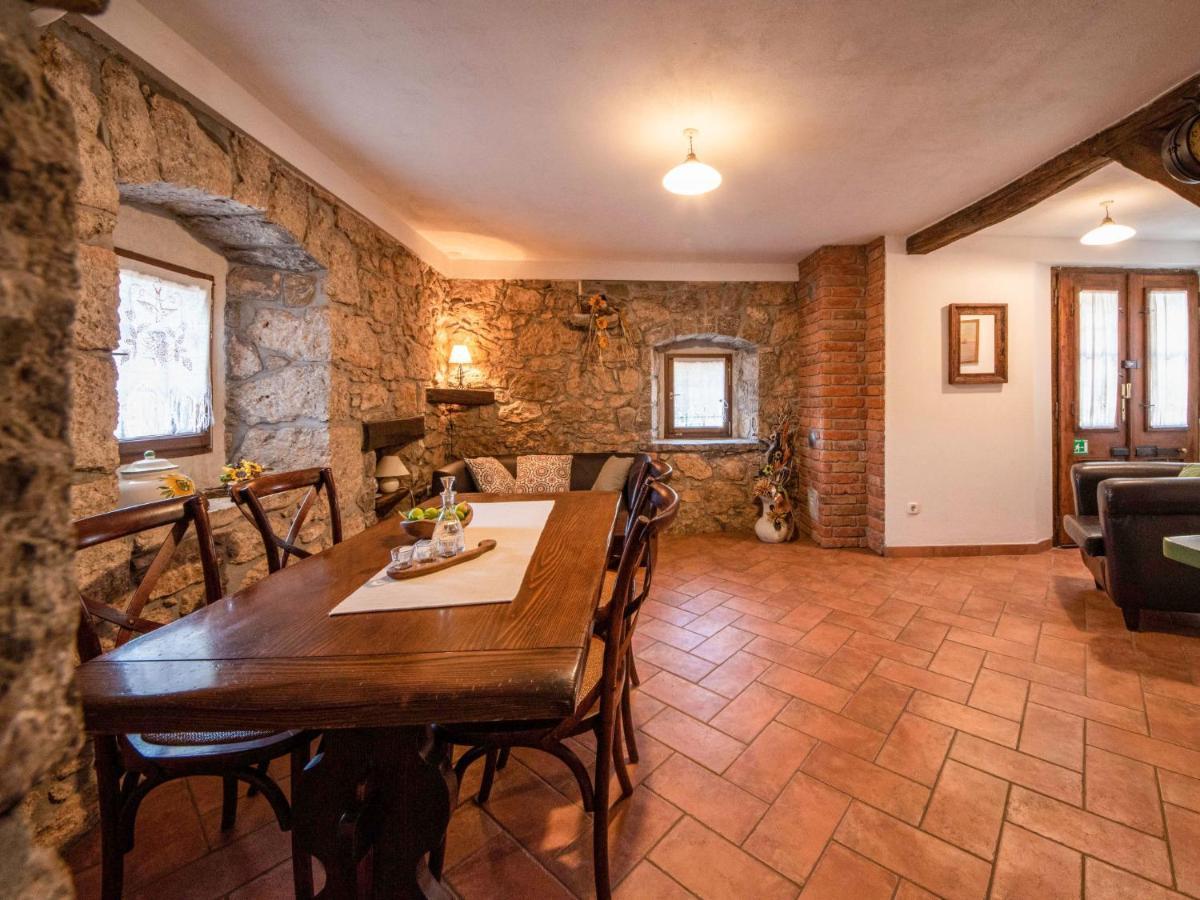Appartement Evici By Interhome